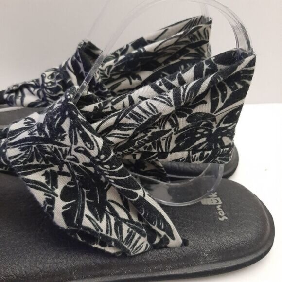 SANUK / Yoga Sling 2 Sandal Thong Black & White Tropical Print Sz 10 - Picture 9 of 14